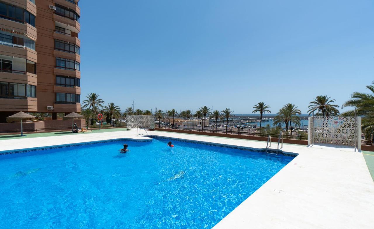 Sur Suites Palmeras 9 Фуэнхирола Экстерьер фото