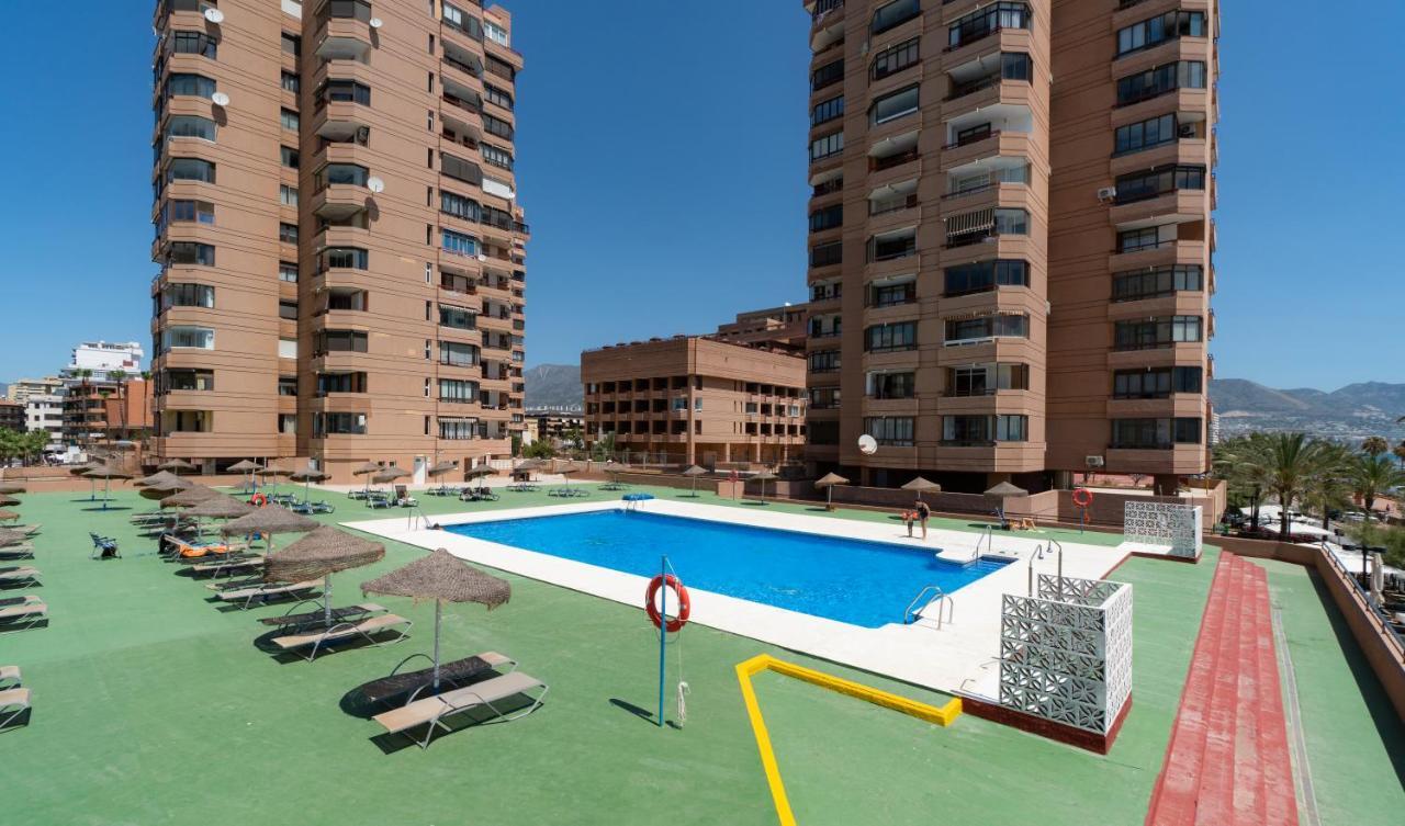Sur Suites Palmeras 9 Фуэнхирола Экстерьер фото