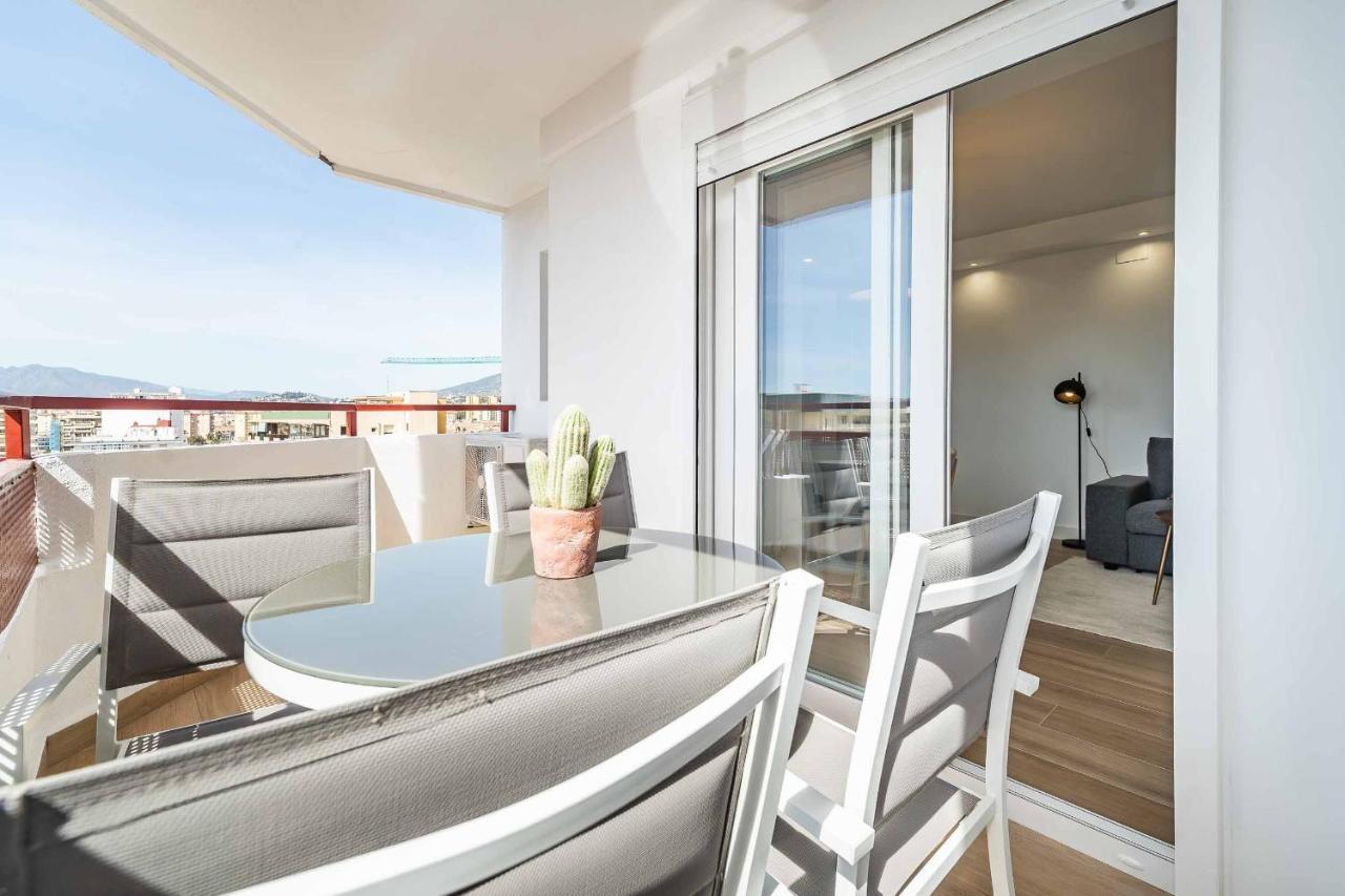 Sur Suites Palmeras 9 Фуэнхирола Экстерьер фото