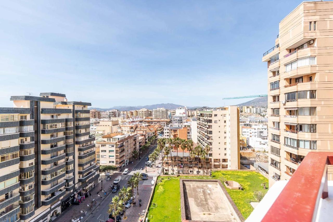 Sur Suites Palmeras 9 Фуэнхирола Экстерьер фото
